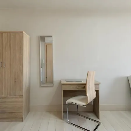 Caravanserai Studio 6 Apartment